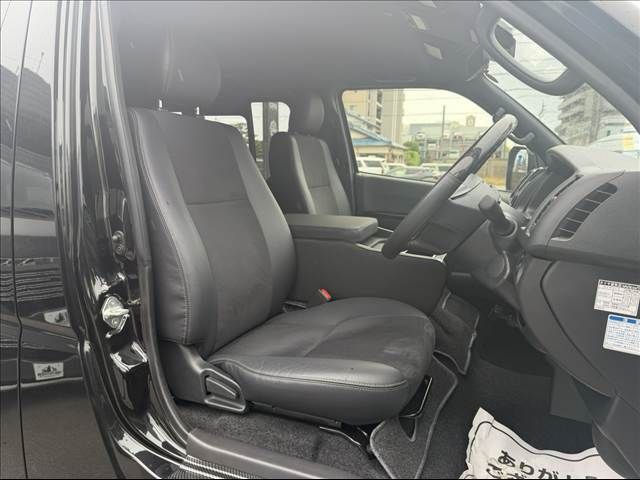 HIACE van 4WD