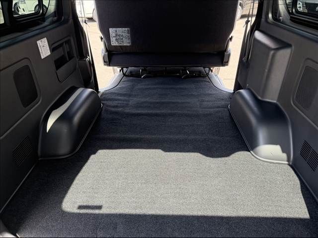 HIACE van 4WD