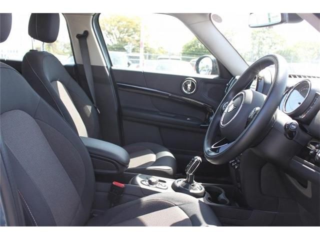 MINI COOPER D CROSSOVER