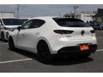 MAZDA3 FASTBACK