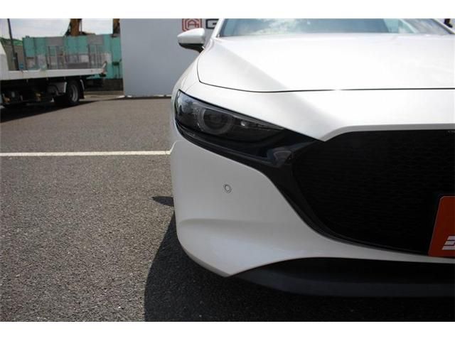 MAZDA3 FASTBACK