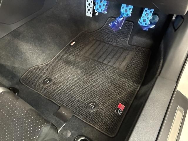 GR86