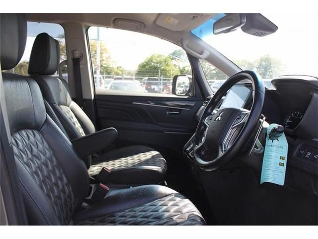 DELICA D:5 4WD