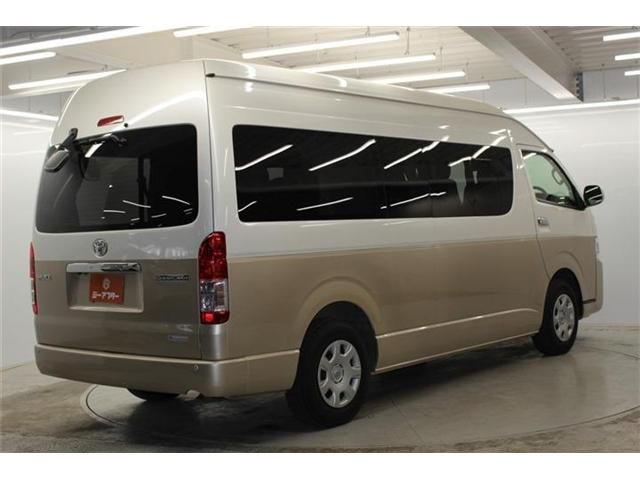 HIACE wagon