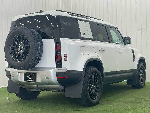 ROVER DEFENDER