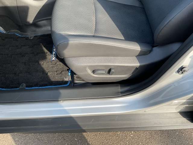 X-TRAIL HYBRID 4WD