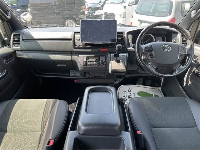 HIACE van 2WD