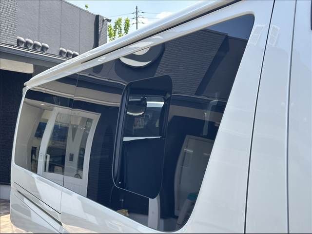 HIACE van 2WD