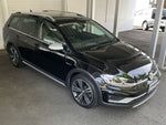 VOLKSWAGEN GOLF Alltrack