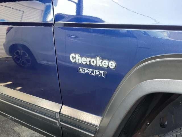 JEEP CHEROKEE