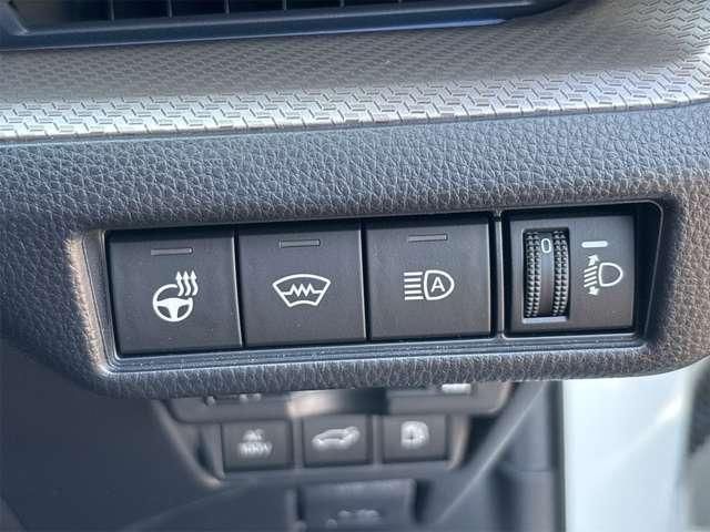 PRIUS 4WD