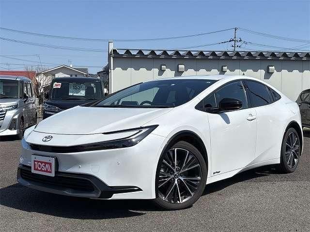 PRIUS 4WD