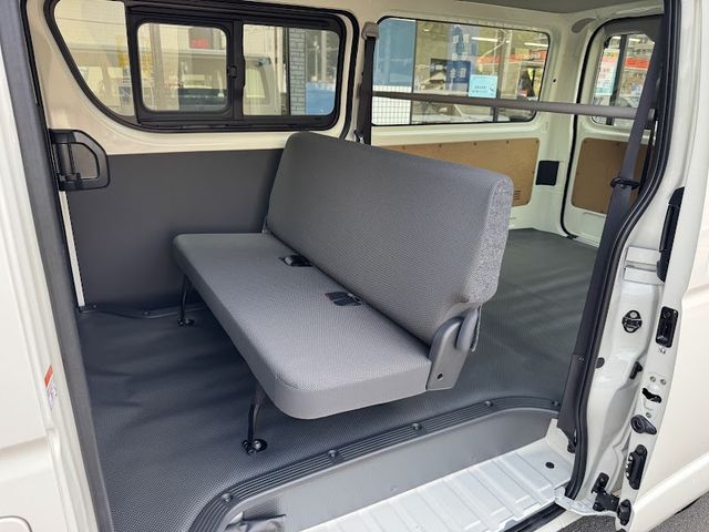 HIACE van 2WD