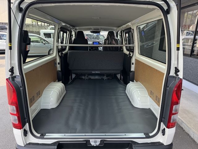 HIACE van 2WD