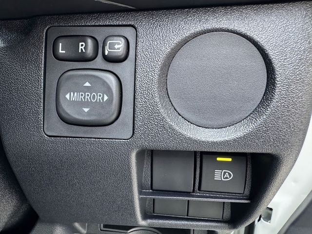 HIACE van 2WD