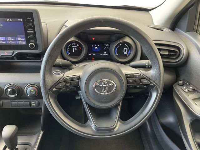 YARIS CROSS
