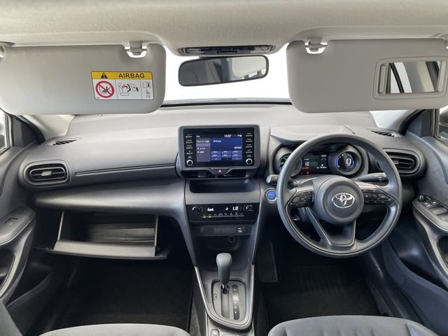 YARIS CROSS HYBRID