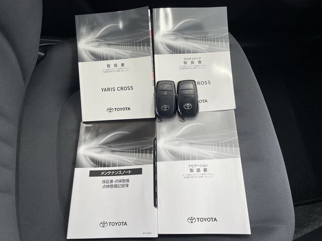 YARIS CROSS HYBRID