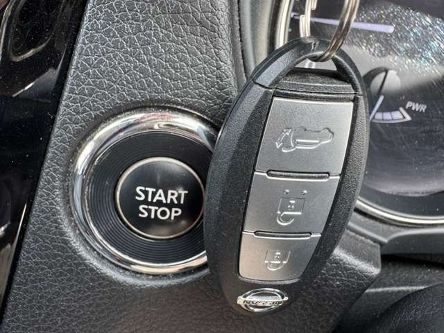 X-TRAIL HYBRID 4WD