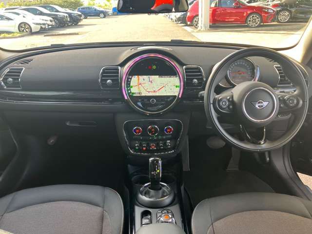 MINI COOPER CLUBMAN