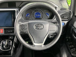 VOXY HYBRID