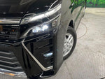 VOXY HYBRID