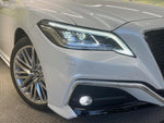 CROWN sedan hybrid