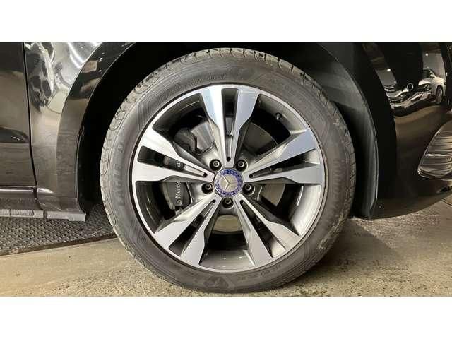 MERCEDES BENZ V class
