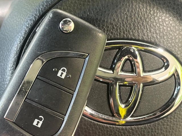 YARIS HYBRID