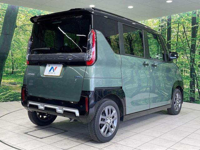 DELICA MINI