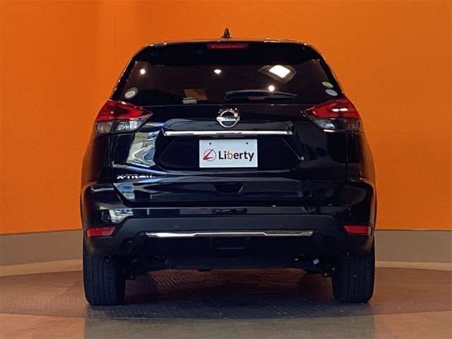 X-TRAIL 2WD