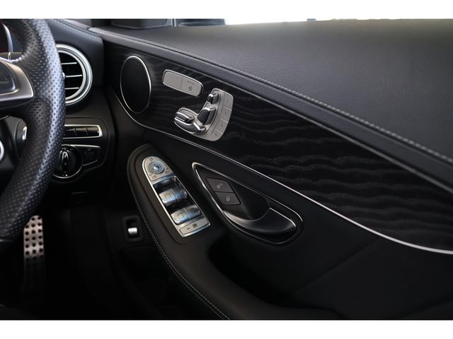 MERCEDES BENZ C-Class sedan