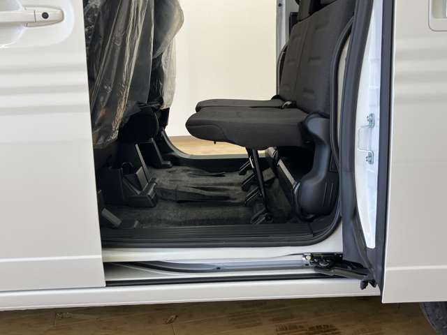 N-VAN