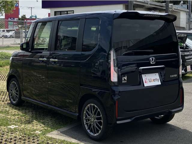 N BOX CUSTOM