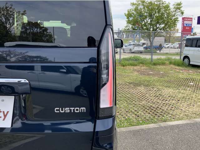 N BOX CUSTOM