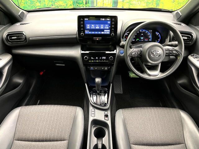 YARIS CROSS HYBRID