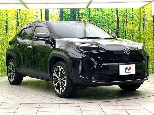 YARIS CROSS HYBRID