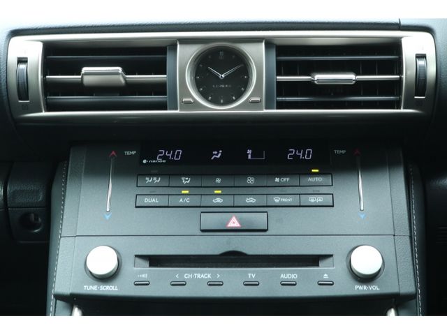 LEXUS IS350