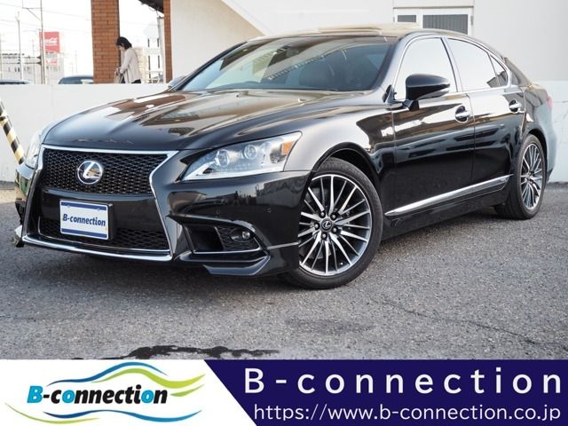 LEXUS LS600h