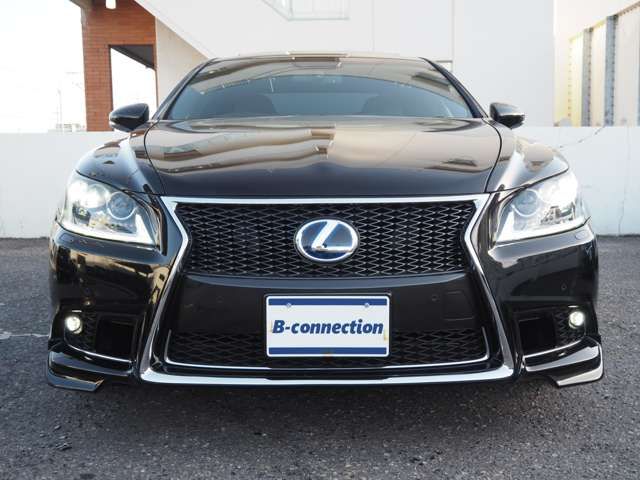 LEXUS LS600h