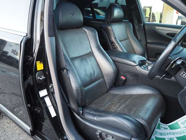LEXUS LS600h