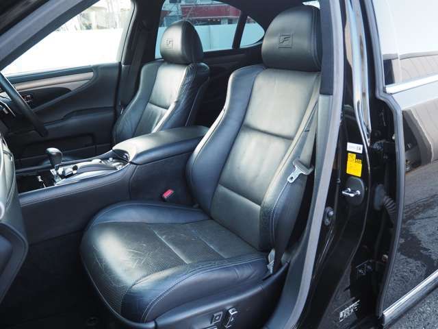 LEXUS LS600h