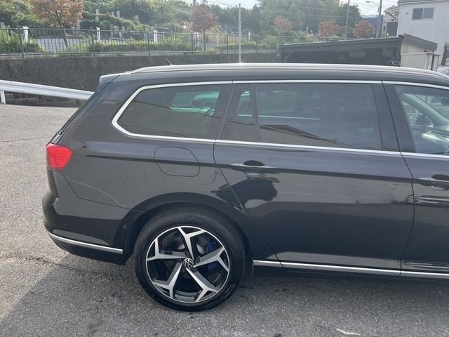 VOLKSWAGEN PASSAT GTE VARIANT