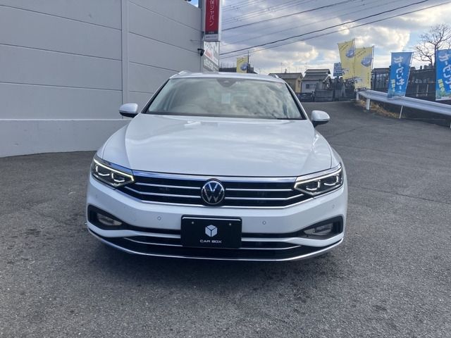 VOLKSWAGEN PASSAT VARIANT