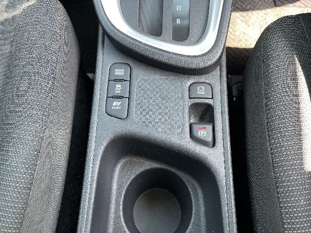 YARIS CROSS HYBRID