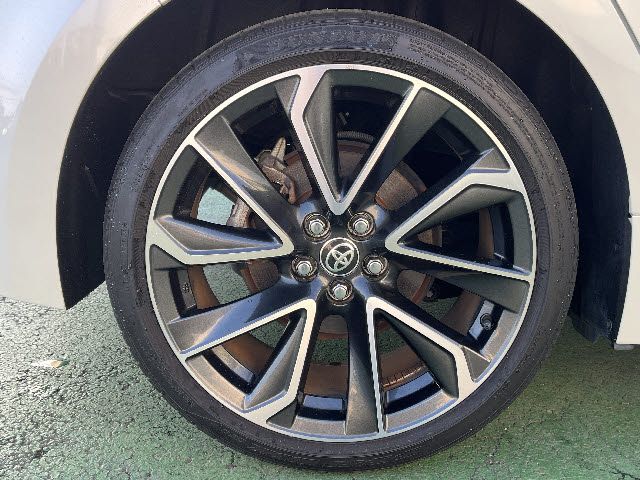 COROLLA SPORT HYBRID