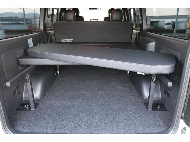 HIACE van 4WD