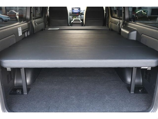 HIACE van 4WD