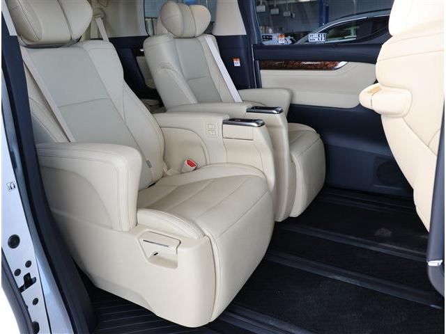ALPHARD hybrid 4WD