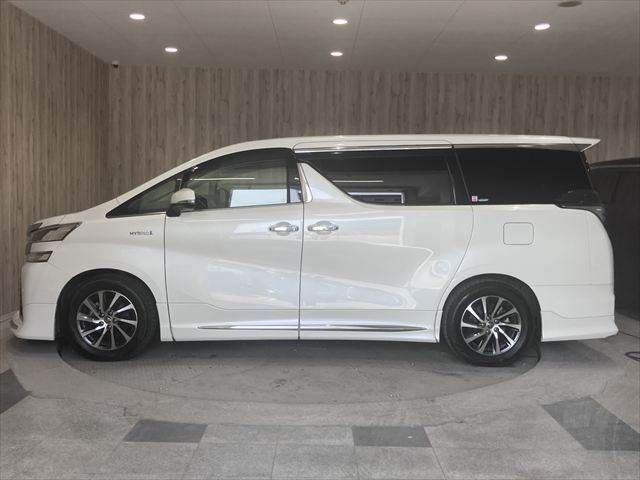VELLFIRE HYBRID 4WD